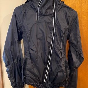 Lululemon running jacket size 2 black